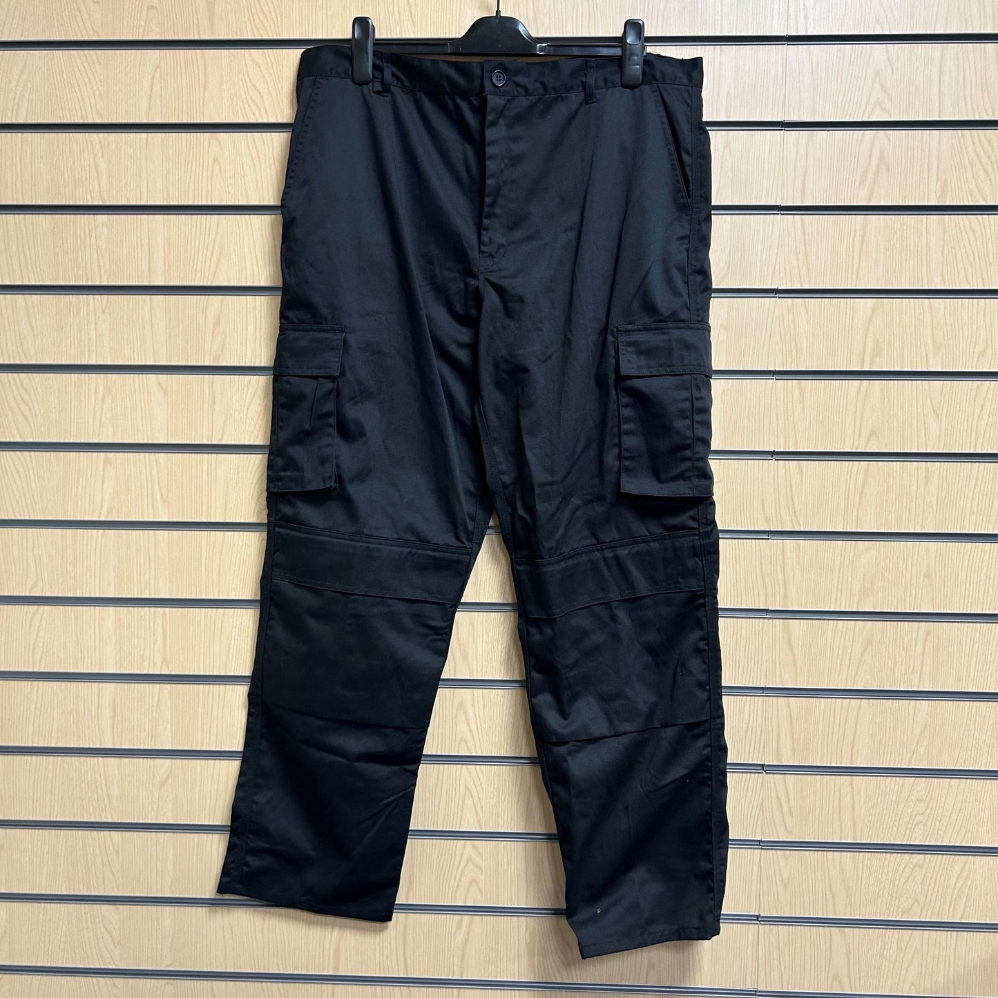 40" Regular Combat Trouser Black - 245Gsm - Velcro Pockets - Cleaning Products UK