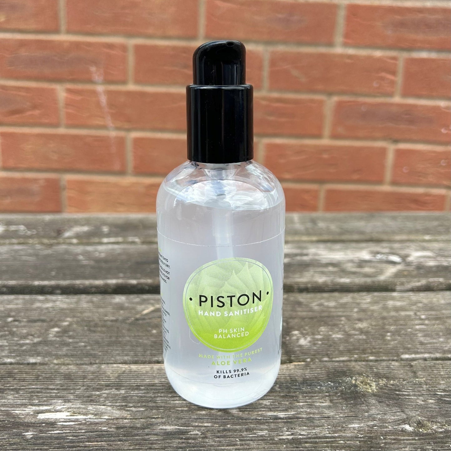70% Alcohol Hand Sanitiser - Cleaning Products UK