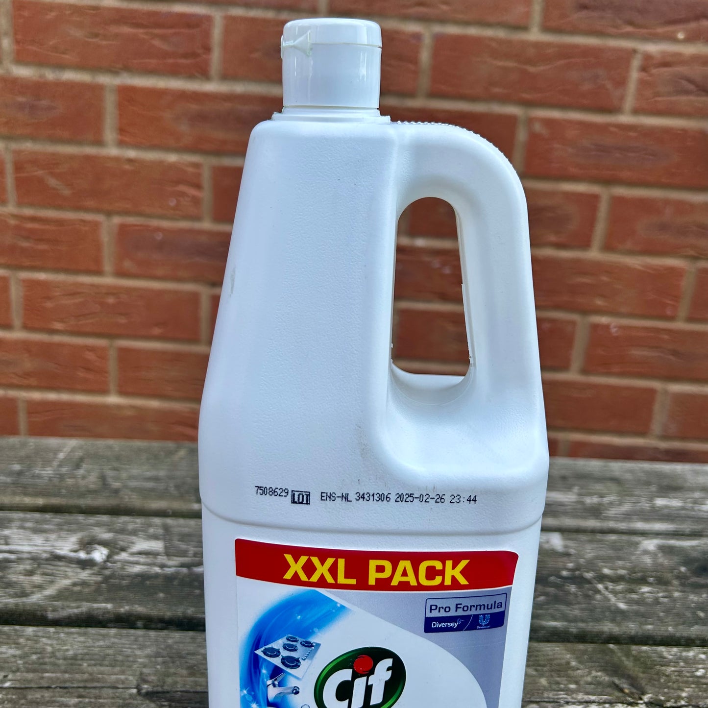 Cif Cream Pro Cleaner XXL – 2 Litre