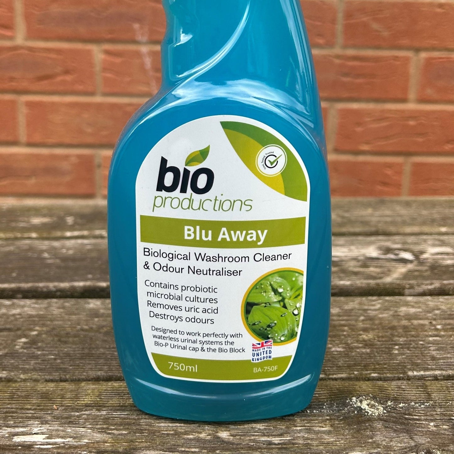 Blu Away 750ml - Cleaning Products UK