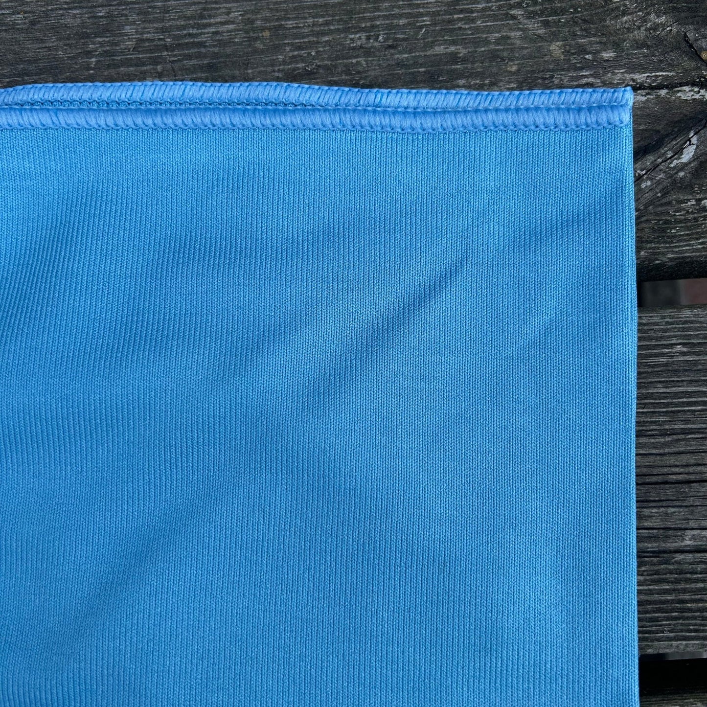 Blue Glass Cleaning Cloth 40x40cm – Lint Free - Streak Free - Cleaning Products UK