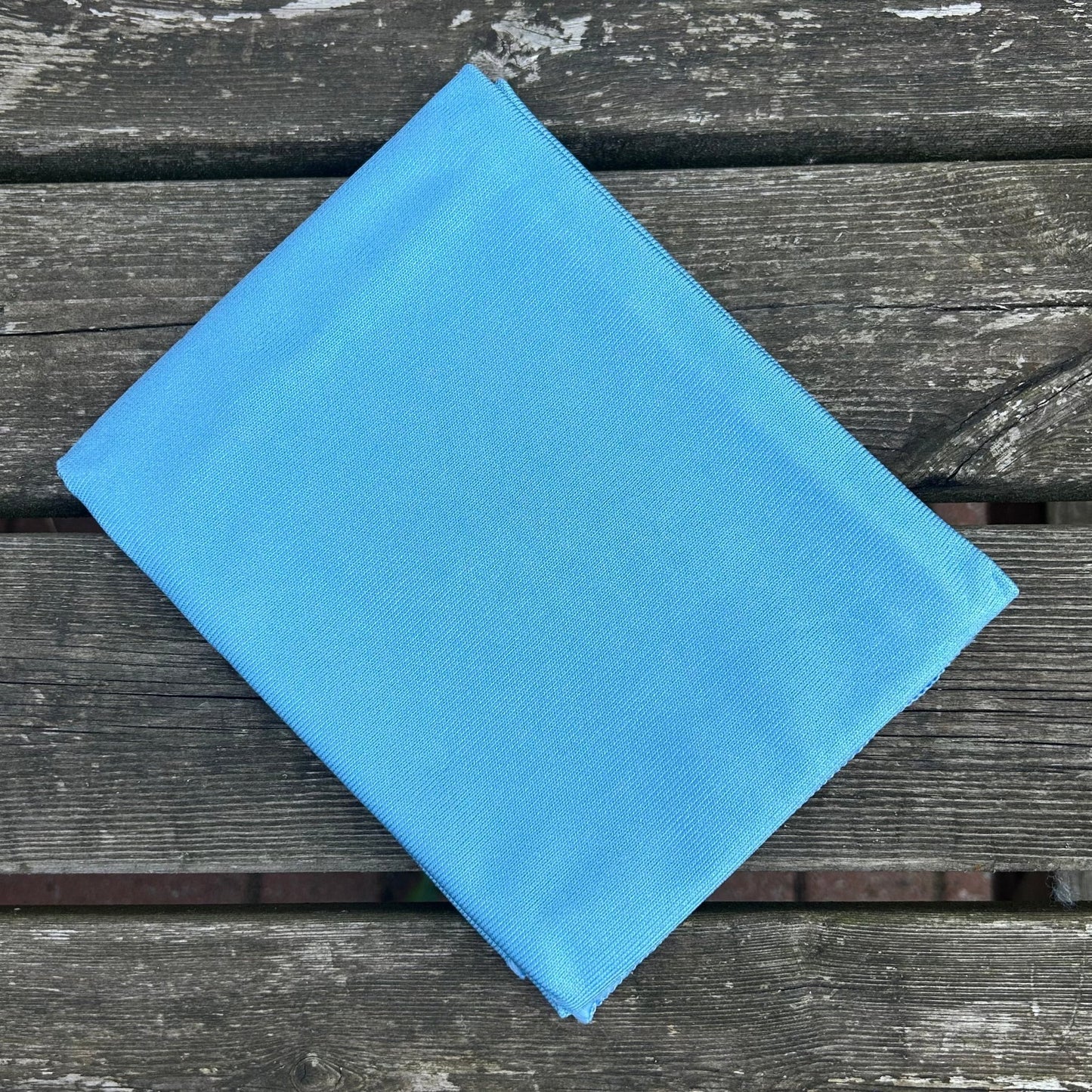 Blue Glass Cleaning Cloth 60x80cm – Lint Free - Streak Free - Cleaning Products UK
