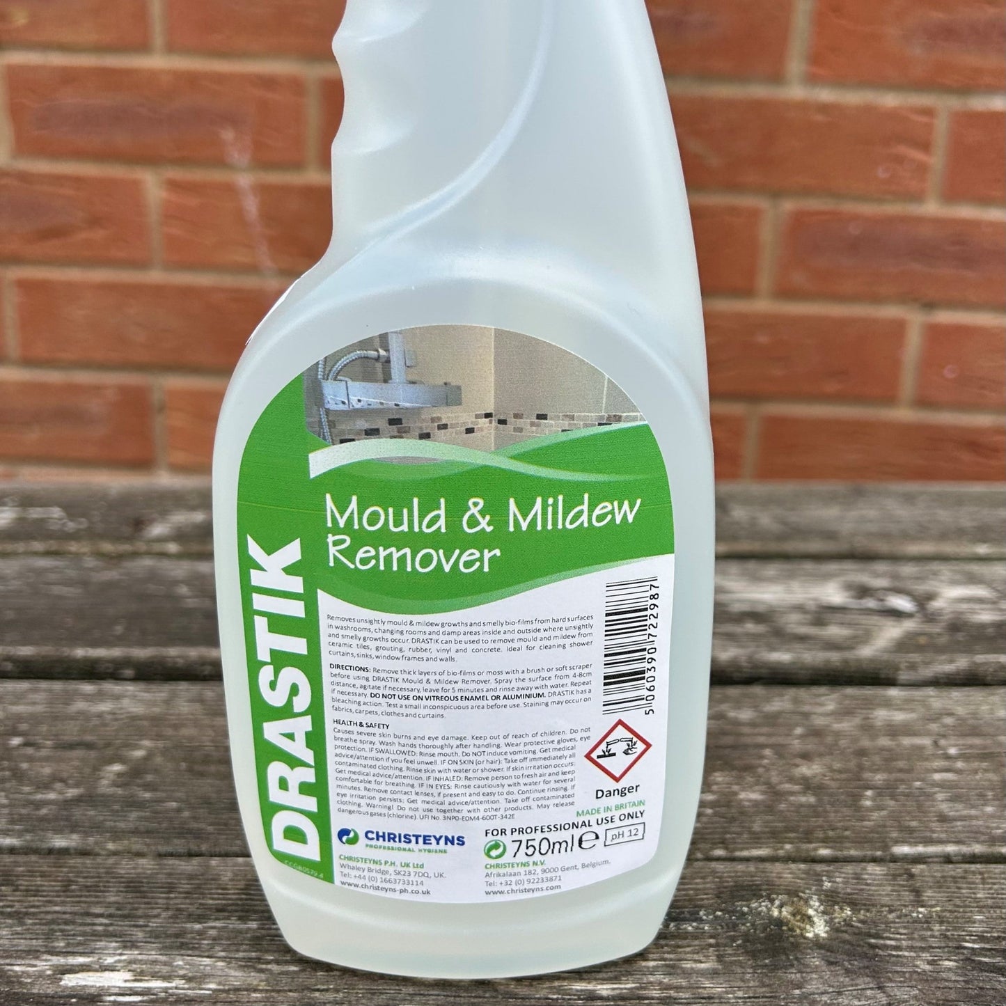 Drastik Mould & Mildew Remover 750ml - Cleaning Products UK