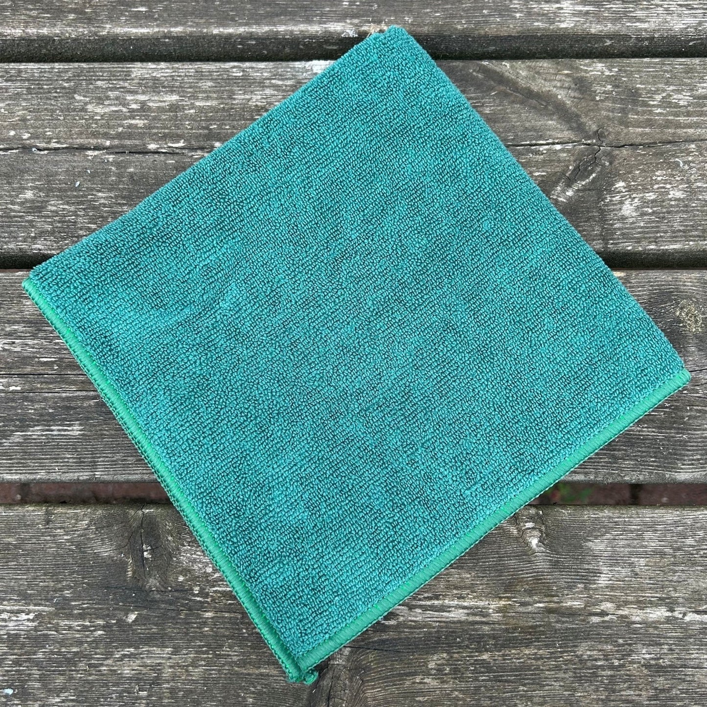 Glass Cleaning Cloths - Cleaning Products UK