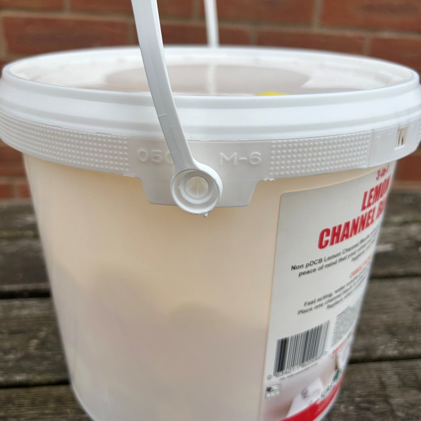 Lemon Channel Blocks 3kg - Cleaning Products UK