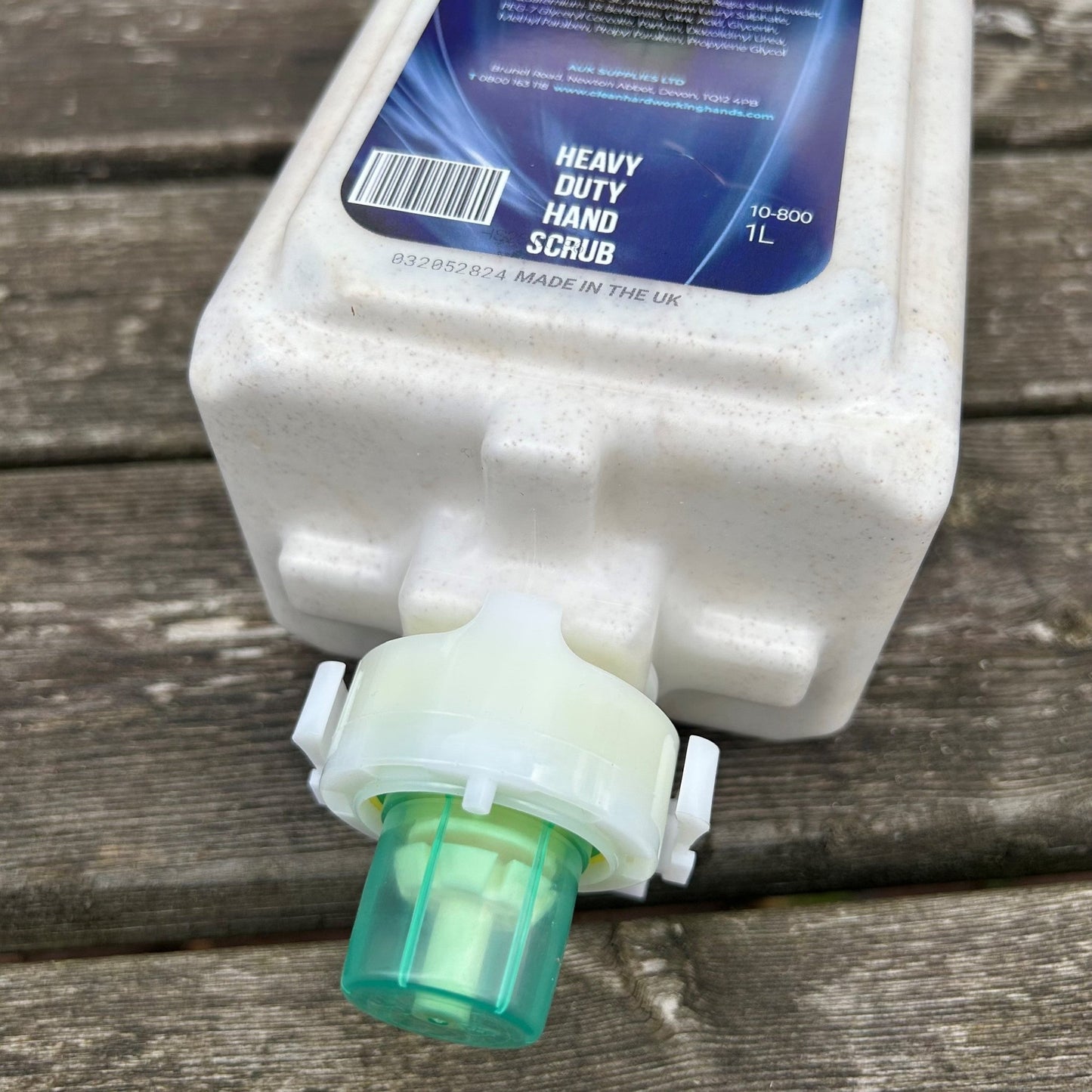 Move It All Heavy Duty Hand Scrub (The New Rinax) - Cleaning Products UK