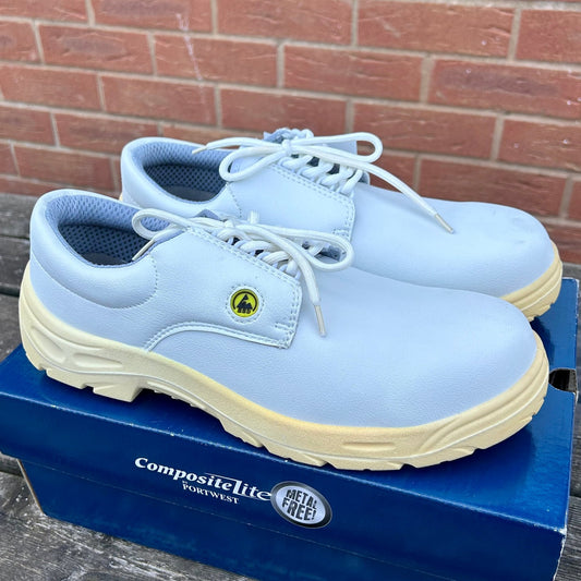 Size 10 Composite light (white ) Safety shoes - Cleaning Products UK