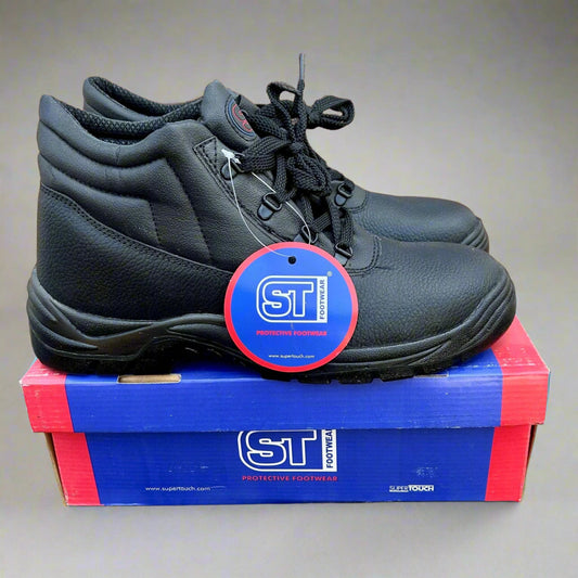 Size 11 Chukka Safety Boots - Cleaning Products UK
