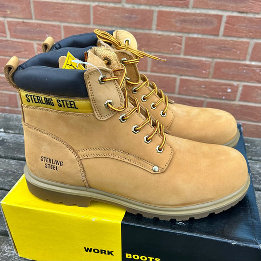 Size 11 Sterling safety boots - Cleaning Products UK