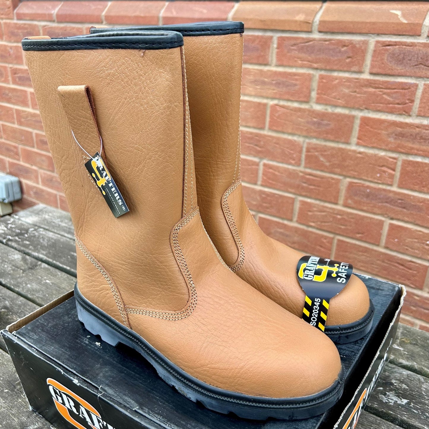 Size 13 Grafters M20BSMX Tan Leather Steel Toe Cap Rigger Boots – Lined - Cleaning Products UK