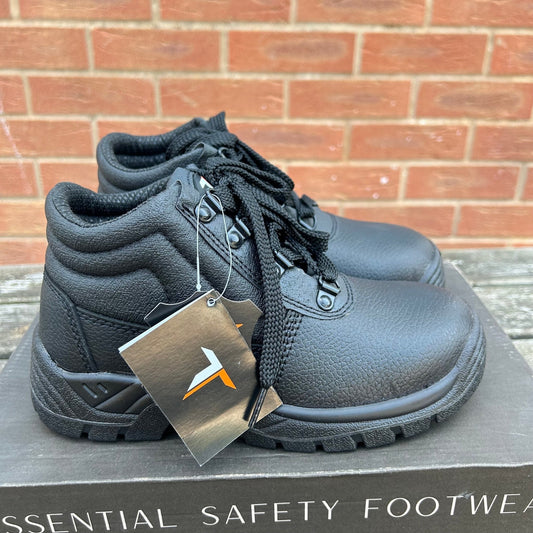 Size 3 Tuff4life Safety Boots - Cleaning Products UK