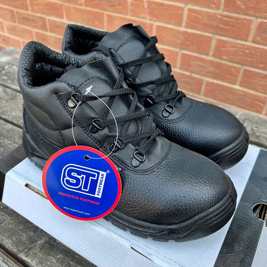 Size 6 Chukka Safety Boots - Cleaning Products UK