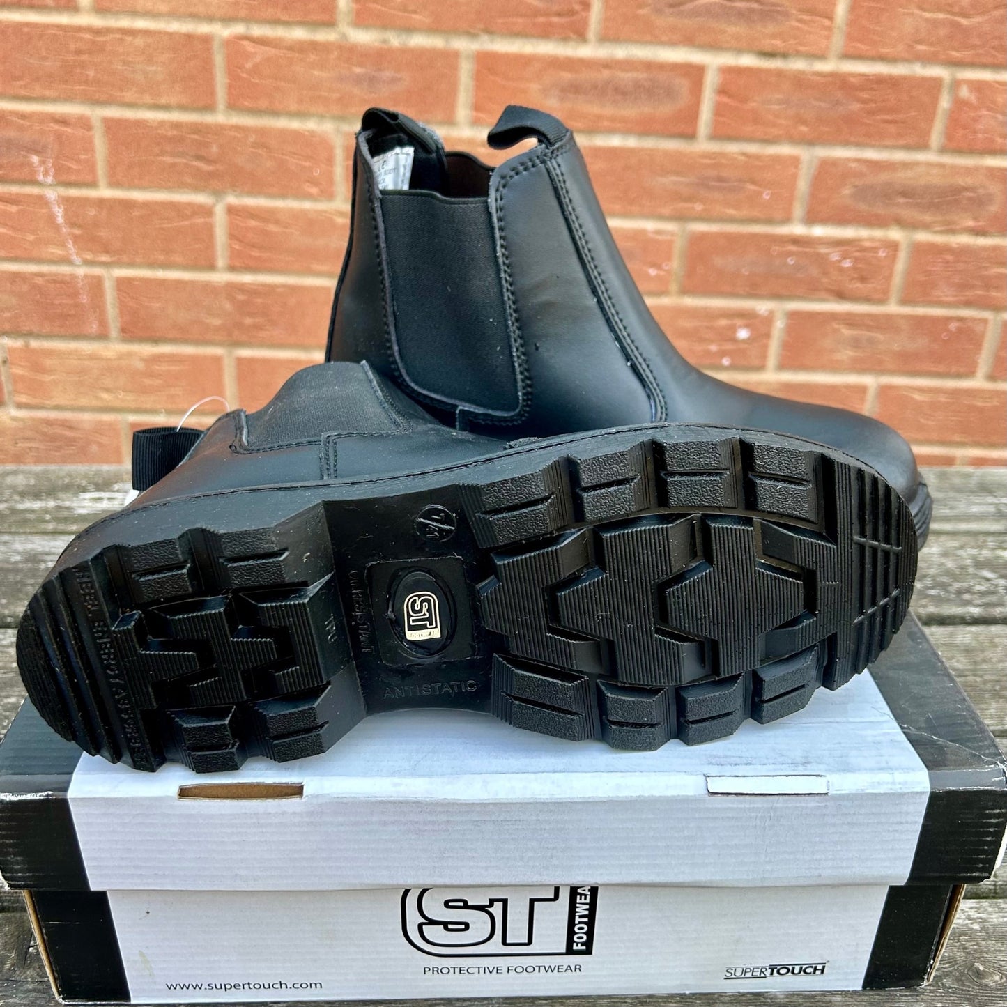 Size 7 Dealer Boots Supertouch - Cleaning Products UK