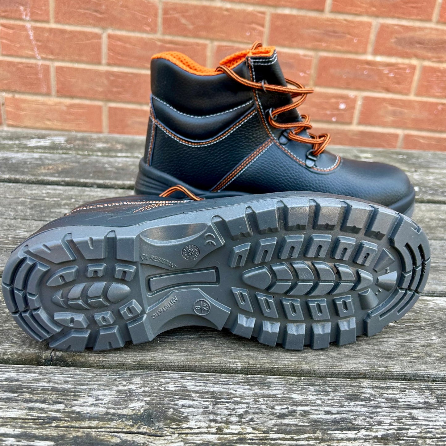 Size 8 Mekop Pro Safety Boots - Cleaning Products UK