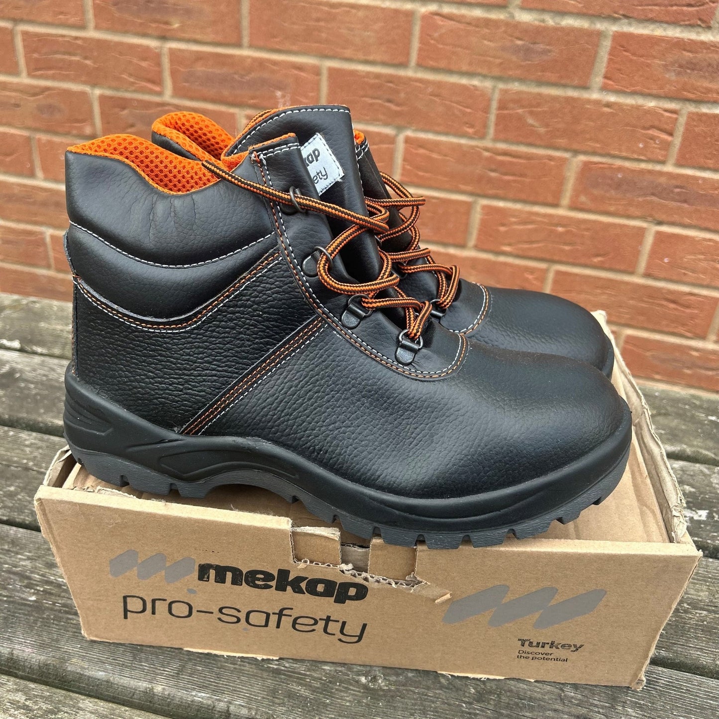 Size 8 Mekop Pro Safety Jupiter - Boots - Cleaning Products UK