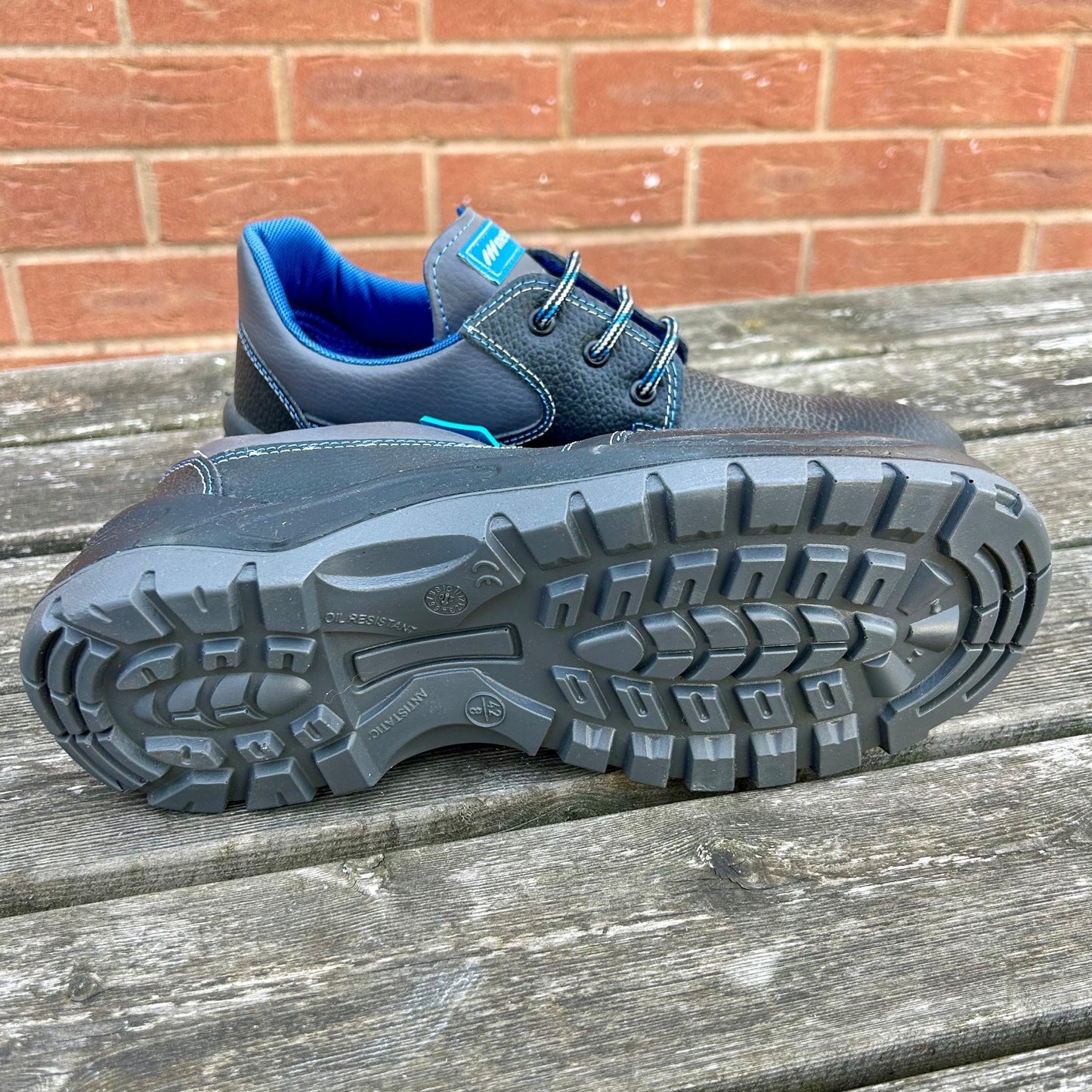 Size 8 Mekop Pro Safety Shoes - Cleaning Products UK
