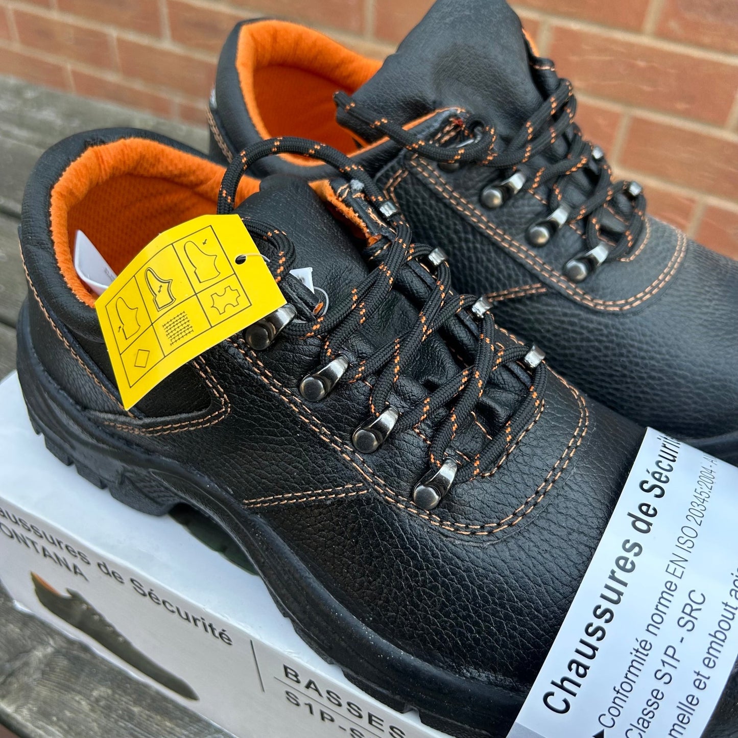 Size 8 Montana Work Shoes - Cleaning Products UK