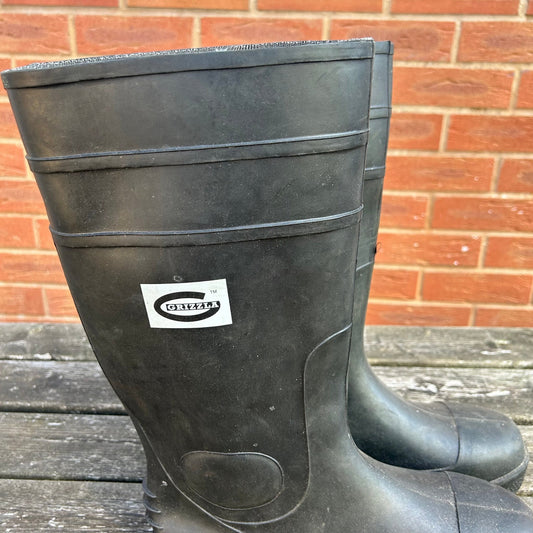 Size 9 Grizzla Wellies - Cleaning Products UK
