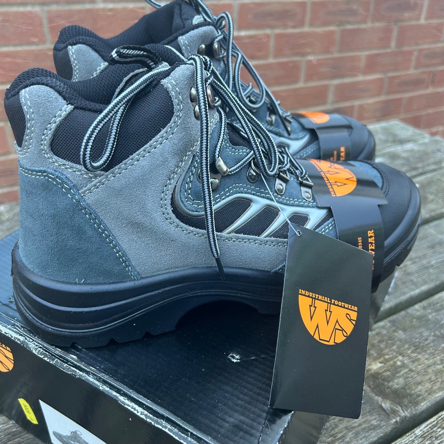 Size 9 - Industrial Footwear Safety Boots – Black/Grey - Cleaning Products UK