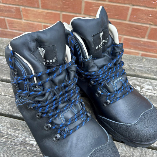 Size 9 Maxgaurd Safety Boots - Cleaning Products UK