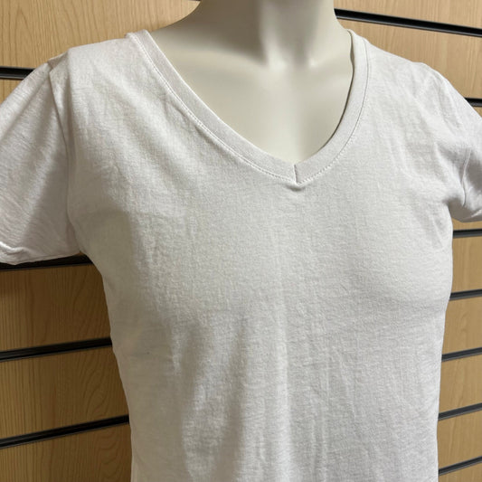 Small Fruit of the Loom V - Neck T-Shirt – White - Cleaning Products UK