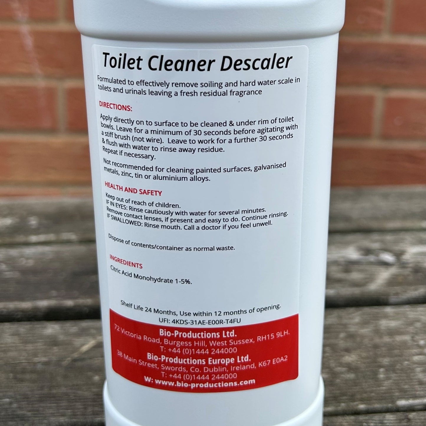 Toilet Cleaner & Descaler 750ml - Cleaning Products UK
