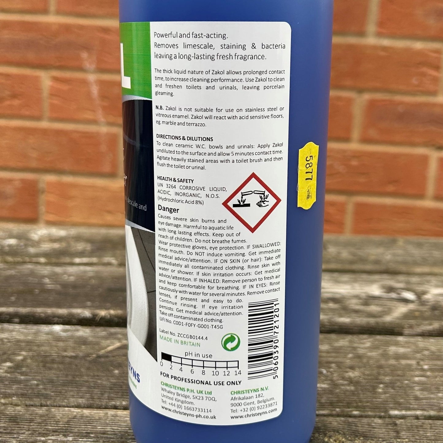 Zakol Toilet Cleaner and Descaler 1ltr - Cleaning Products UK
