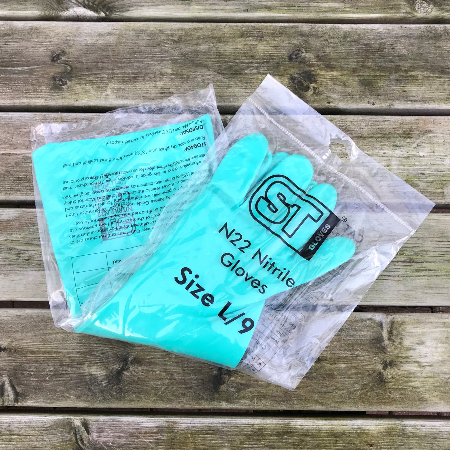 Large Nitrile N22 Chemical Gloves