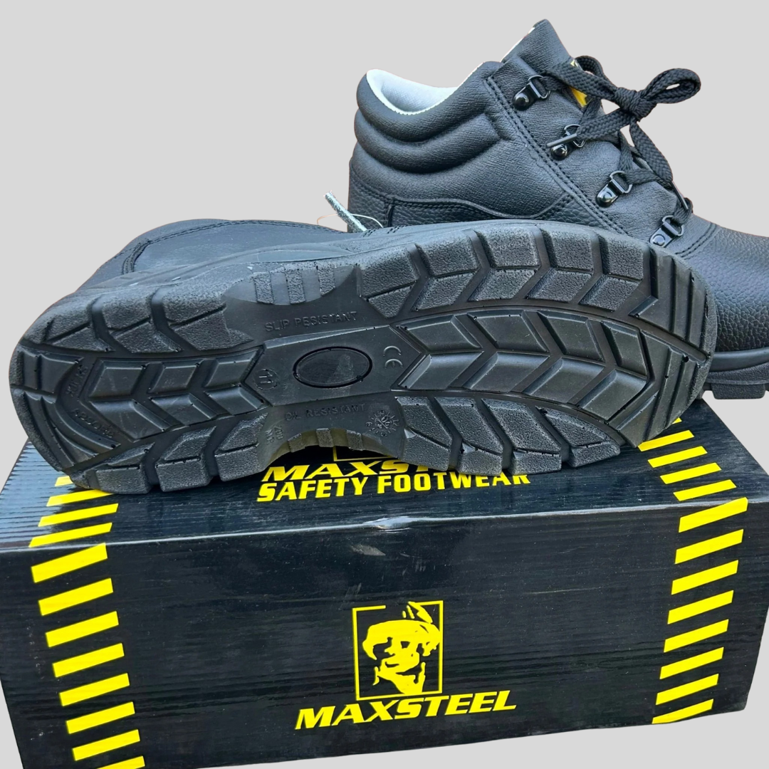Size 11 Maxsteel Chukka Boots