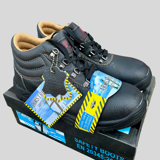 Size 8 Armstrong Safety Boots