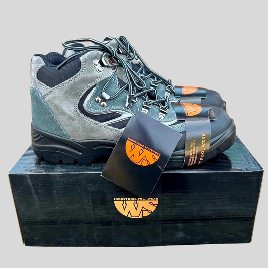 Size 10 SM Safety Boots