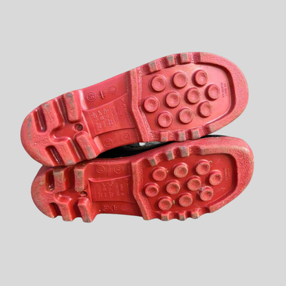 Size 11 Dunlop Black & Red Wellies