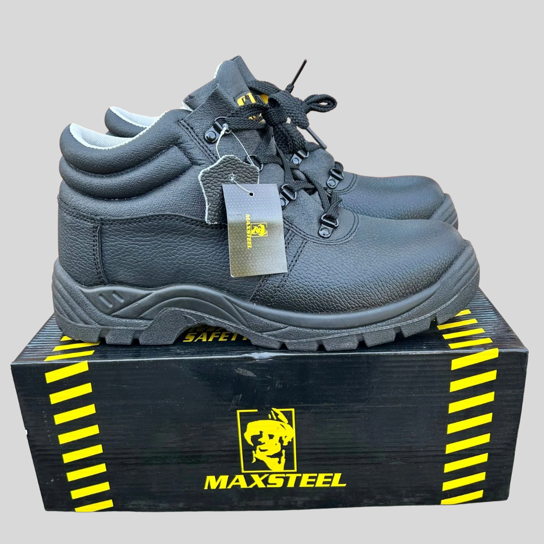 Size 11 Maxsteel Chukka Boots