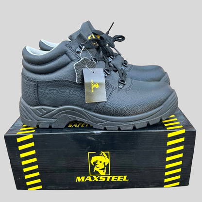 Size 11 Maxsteel Chukka Boots