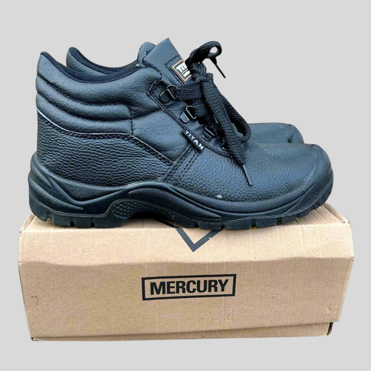 Size 8 Titan Mecury Safety Boots