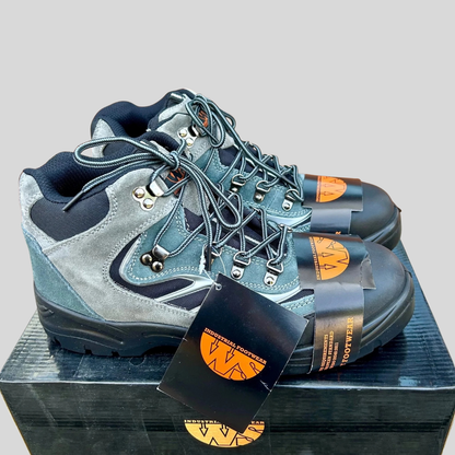 Size 10 SM Safety Boots