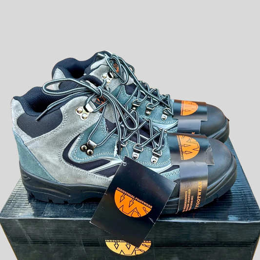 Size 10 SM Safety Boots