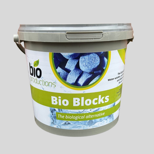 Toss Bio Blocks  1.1. Kg Tubs