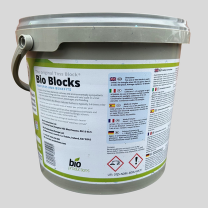 Toss Bio Blocks  1.1. Kg Tubs