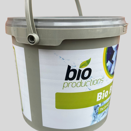 Toss Bio Blocks  1.1. Kg Tubs