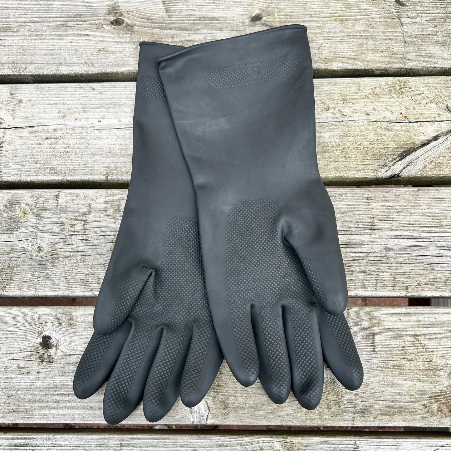 Large Heavy Duty Black Marigold Gloves
