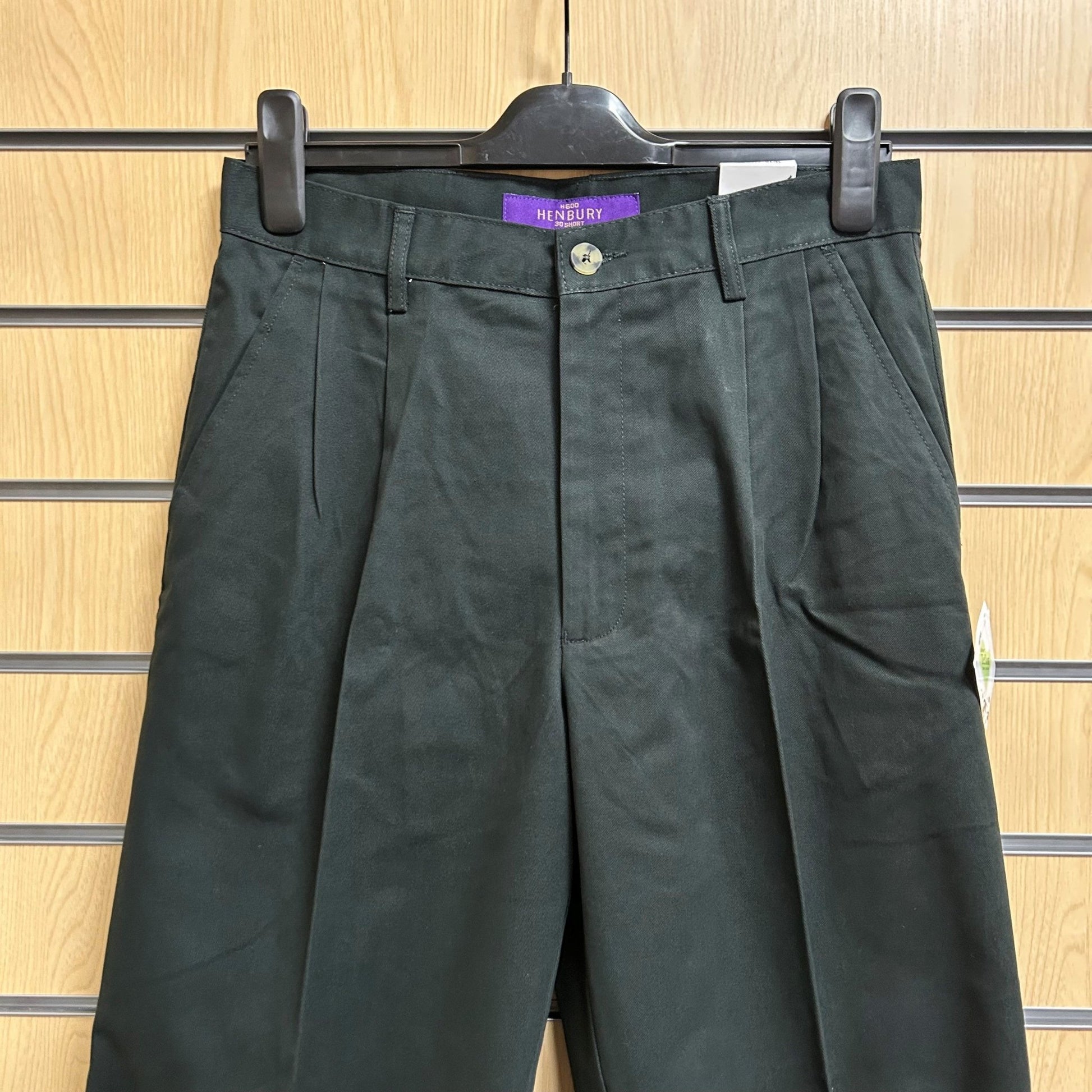 30" Short Dark Green Chinos H600 Henbury - Cleaning Products UK