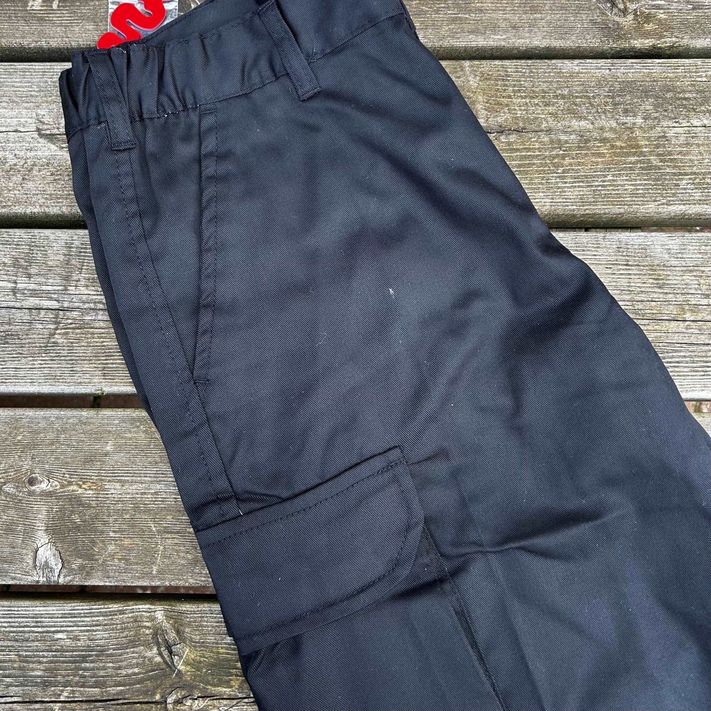 34" Black Shorts - Cleaning Products UK