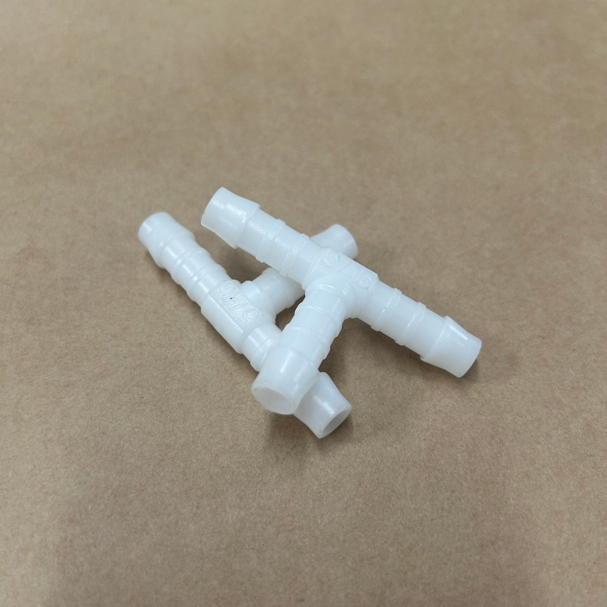 8mm Nylon Hose Connector - Cleaning Products UK