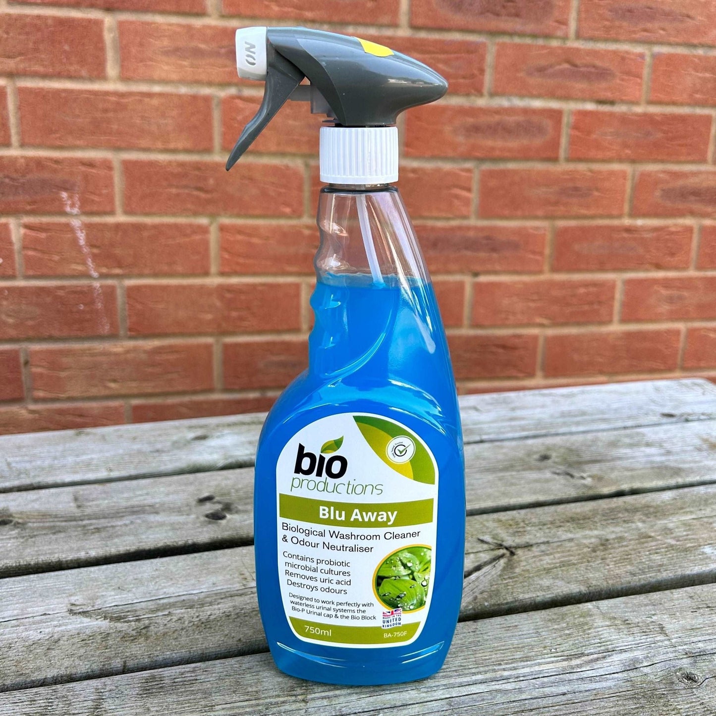 Blu Away 750ml - Cleaning Products UK