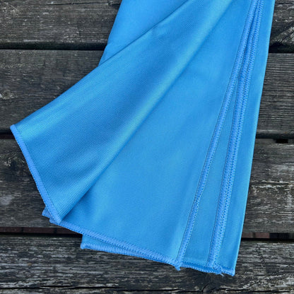 Blue Glass Cleaning Cloth 60x80cm – Lint Free - Streak Free - Cleaning Products UK
