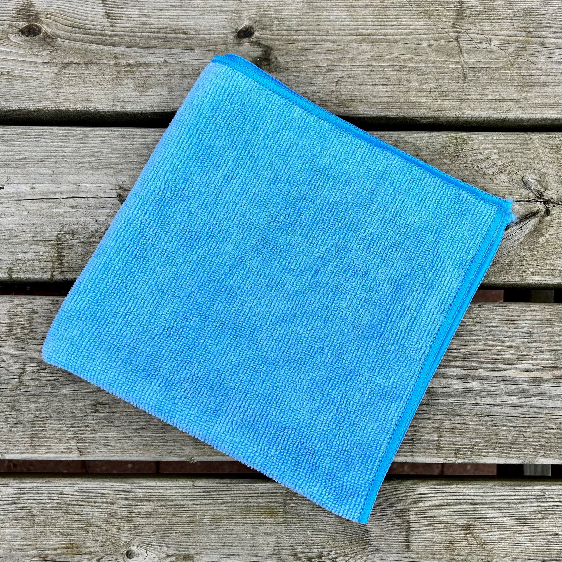 blue microfibre cleaning cloth