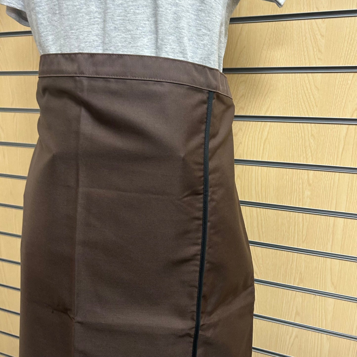 Brown Bib Apron – 29"x29", No Pocket (Poly - Cotton Blend) - Cleaning Products UK