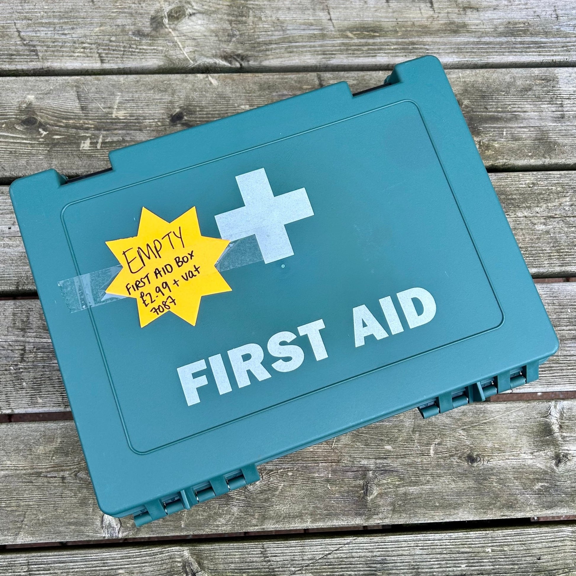 EMPTY HSE Standard First Aid Kit - 50 Person - Cleaning Products UK