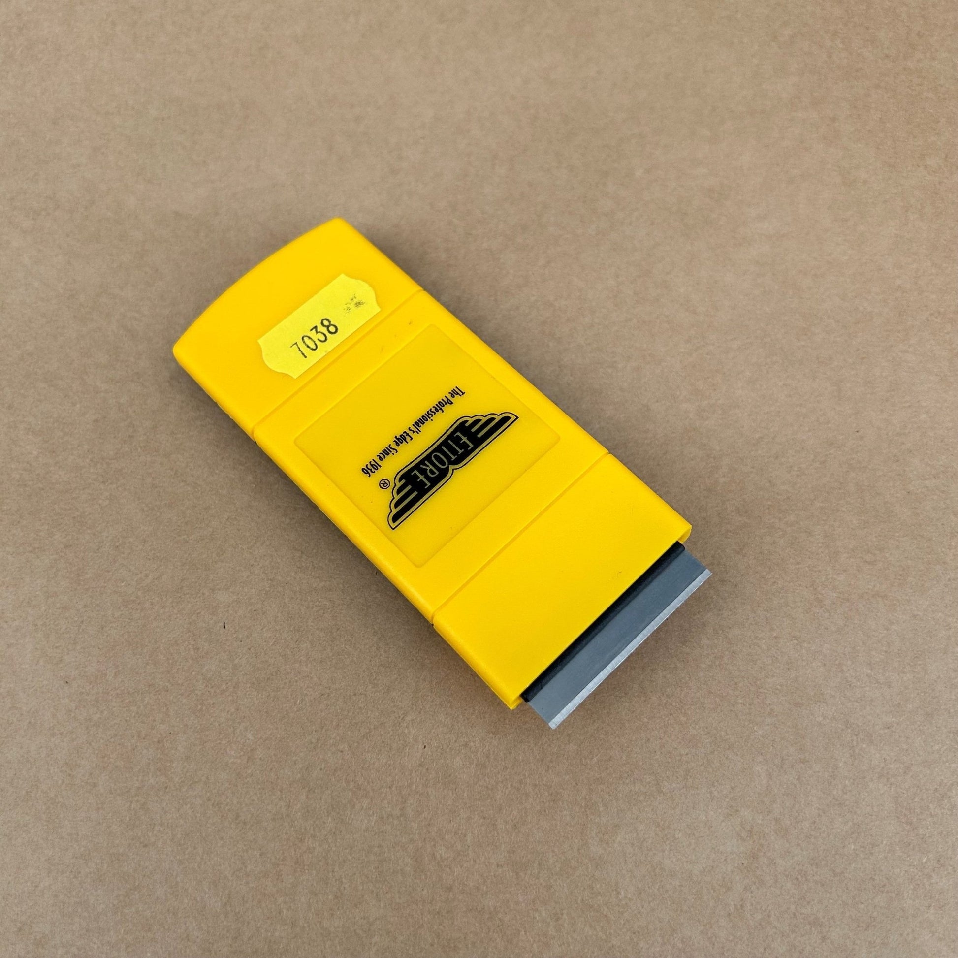 Ettore Pocket Scraper 4cm - Cleaning Products UK